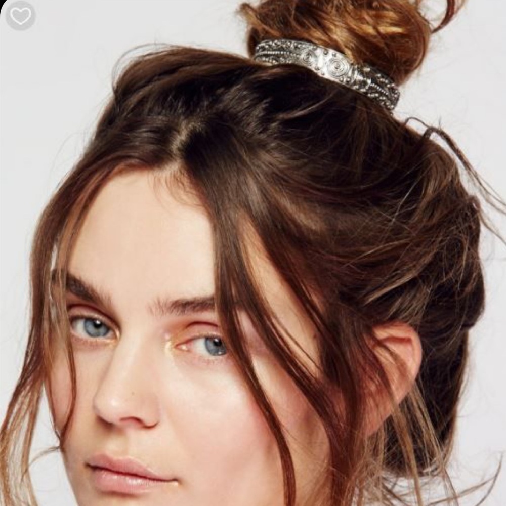 Free People Silver Beaded Hair Cuff